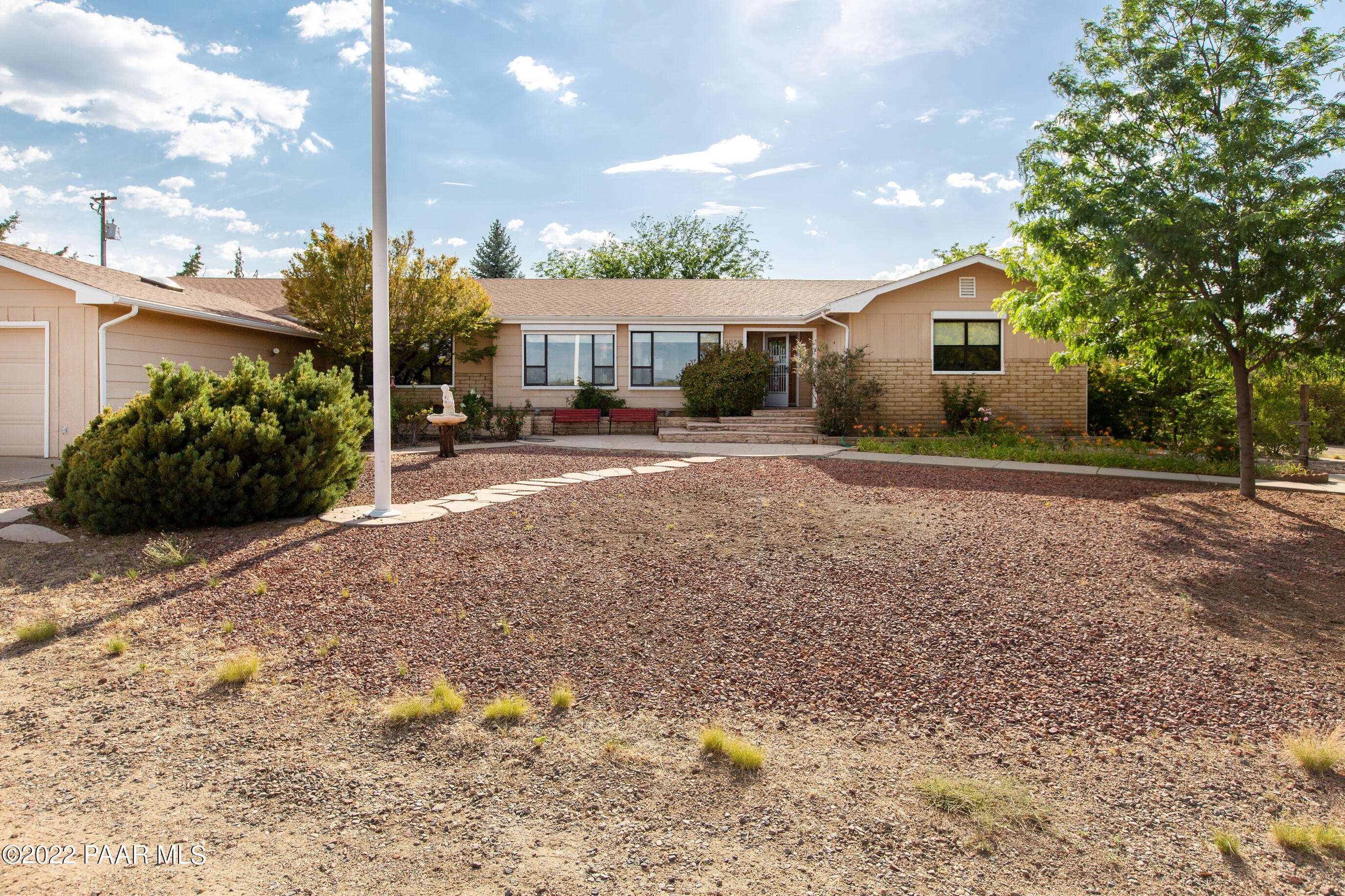 6050 North Williamson Valley Road Prescott, AZ 86305 - Photo 2 of 59 front entry