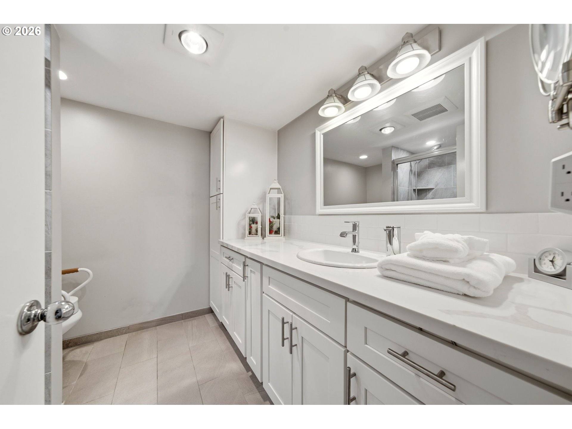 6625 West Burnside Road, Unit 226 Portland, OR 97225 - Photo 17 of 27