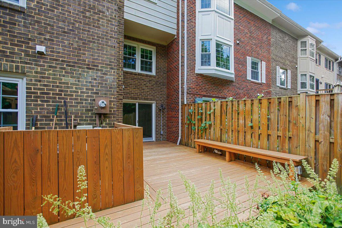 1005 Tapawingo Road Southwest Vienna, VA 22180 - Photo 55 of 76 Gallery Image 55
