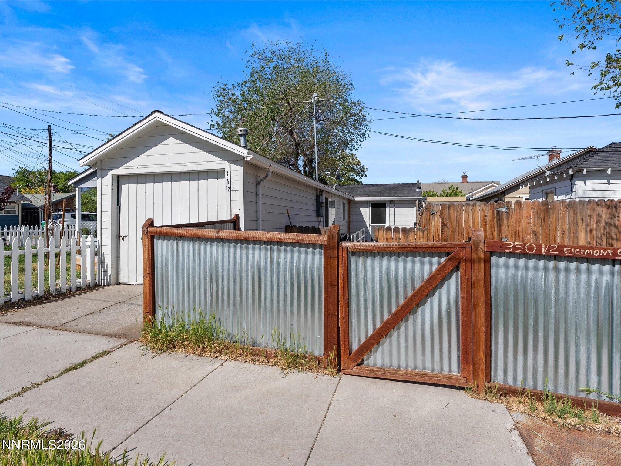 350 Claremont Street Reno, NV 89502 - Photo 22 of 28 22-350 Claremont St-128