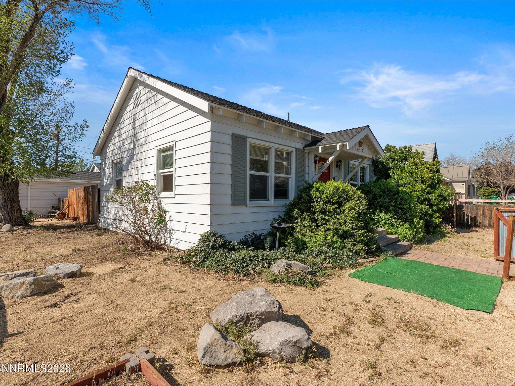 350 Claremont Street Reno, NV 89502 - Photo 3 of 28 03-350 Claremont St-105