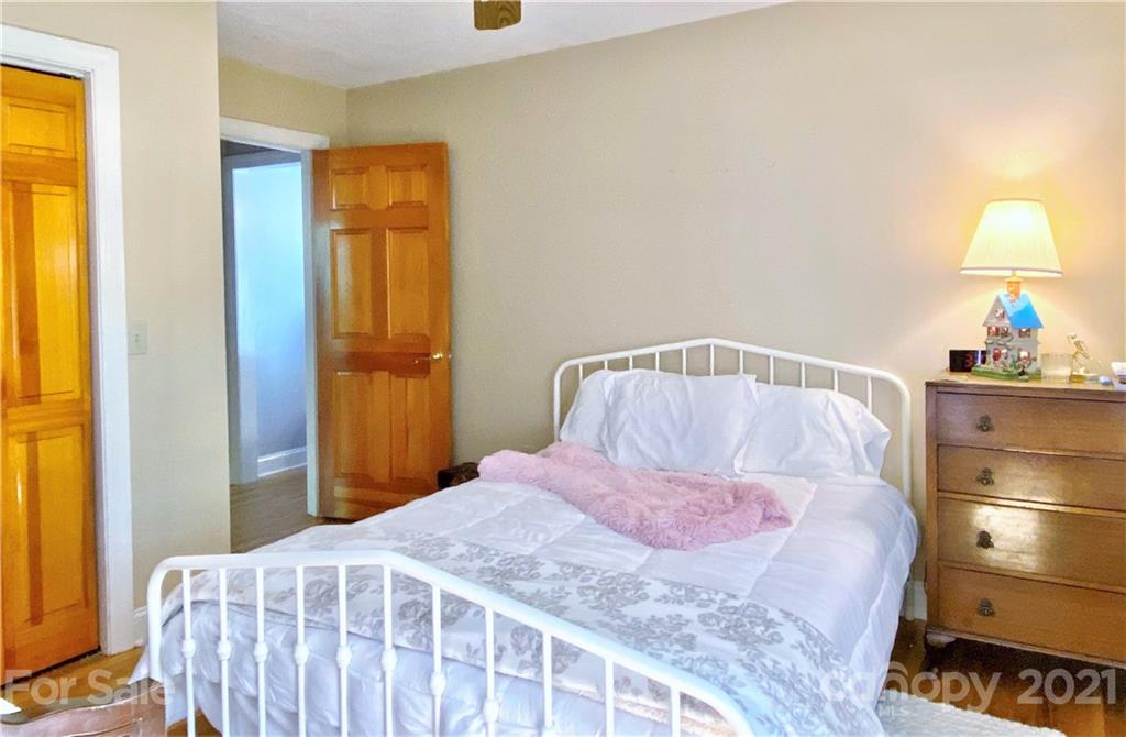 2280 Gheen Road Salisbury, NC 28147 - Photo 30 of 39 a bedroom with a bed and a window