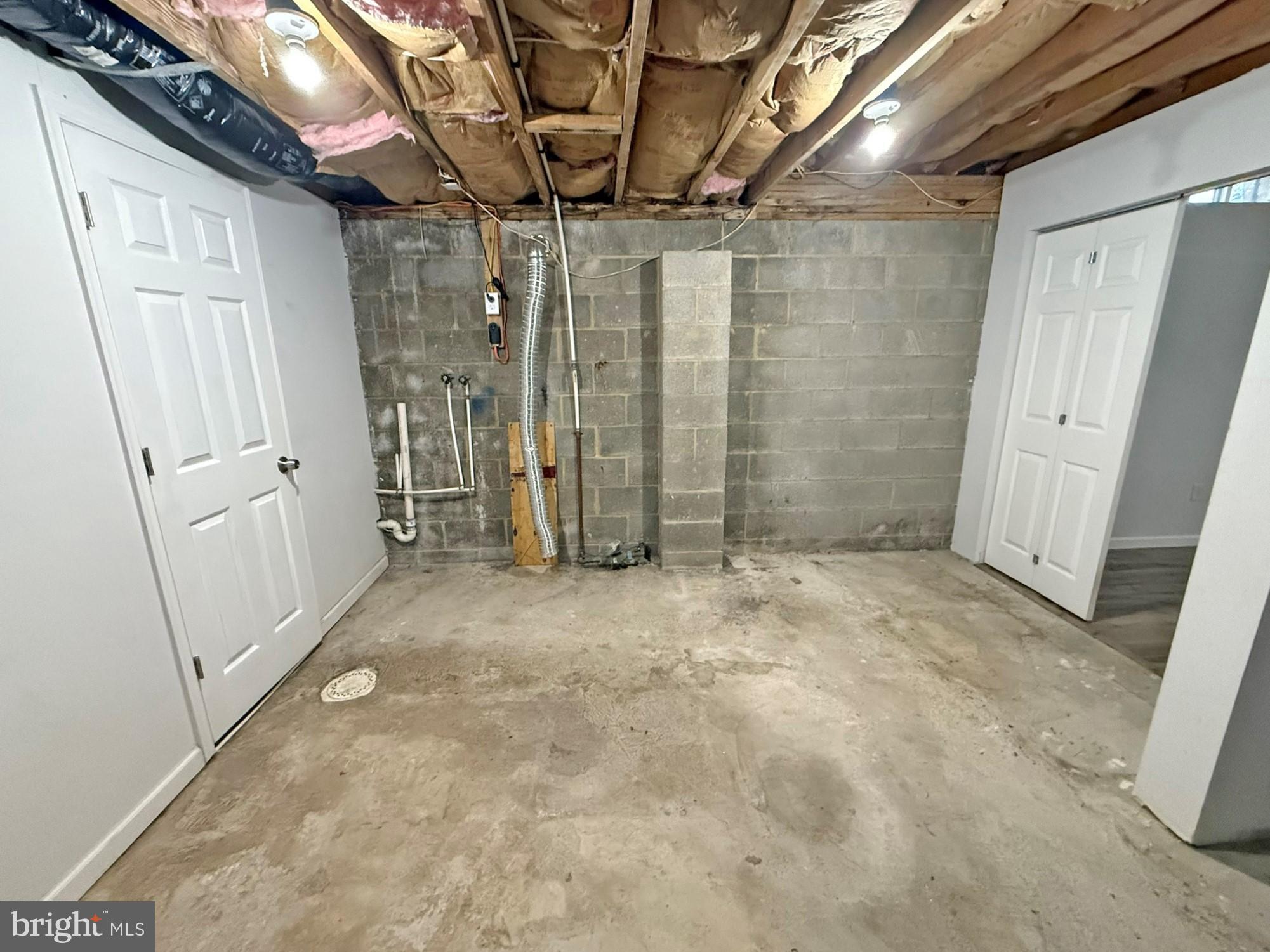 1316 Edgemont Road Harrisburg, PA 17109 - Photo 16 of 21 a view of room