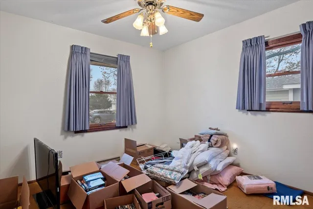 $180,000 | 5 Churchill Drive, Chatham, IL 62629