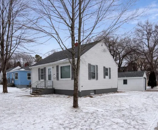 $259,900 | 1630 14th Street South, Fargo, ND 58103
