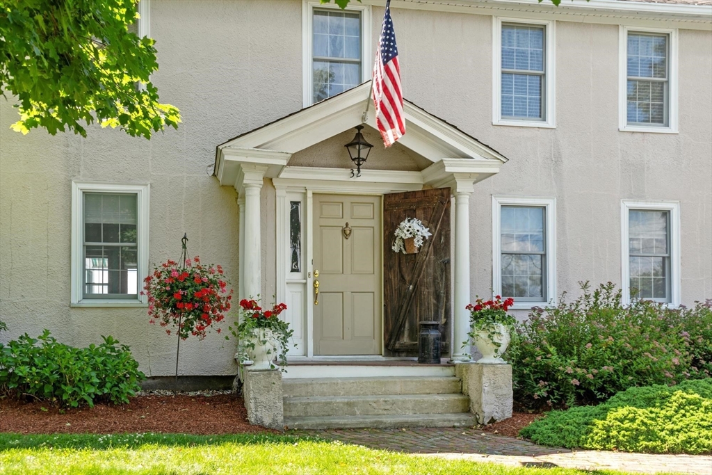 32 Osgood Road Sterling, MA 01564 - Photo 2 of 42