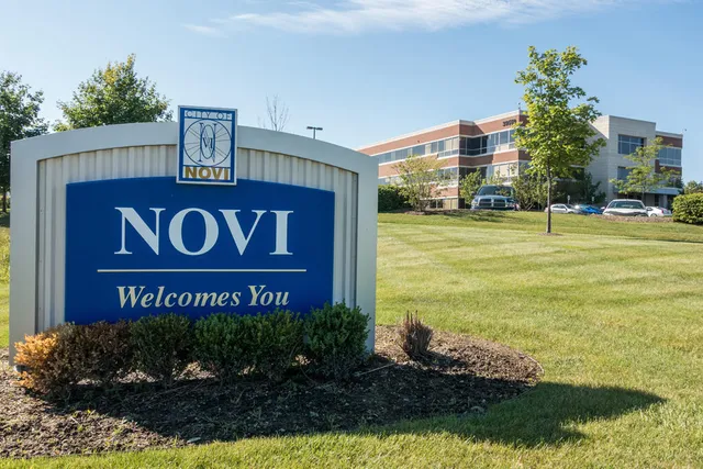 $999,900 | 48000 Eight Mile Road, Northville, MI 48167