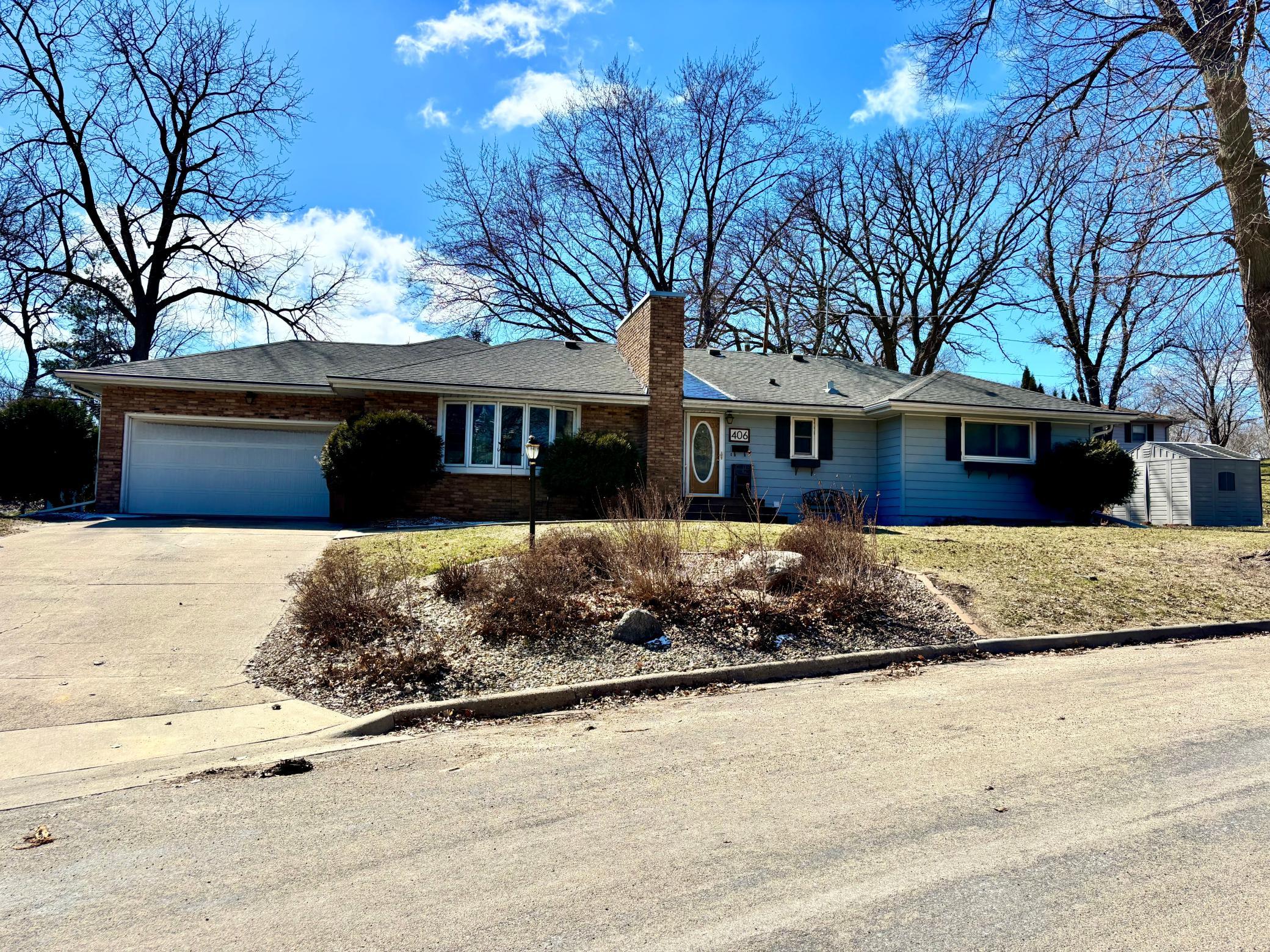 406 Robin Road Albert Lea, MN 56007 - Photo 1 of 48