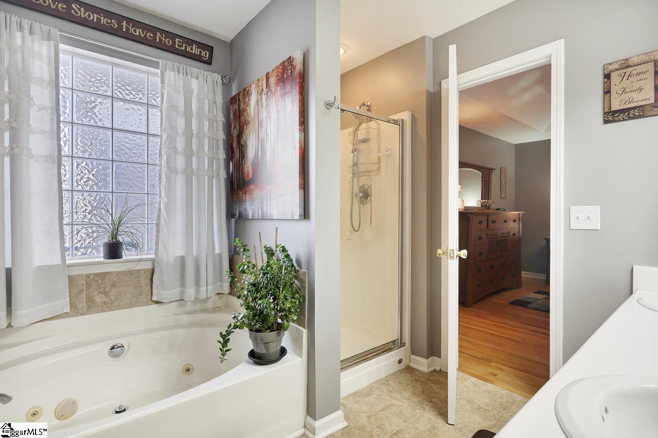 327 West Autumn Ridge Road Moore, SC 29369 - Photo 20 of 34 Gallery Image 20