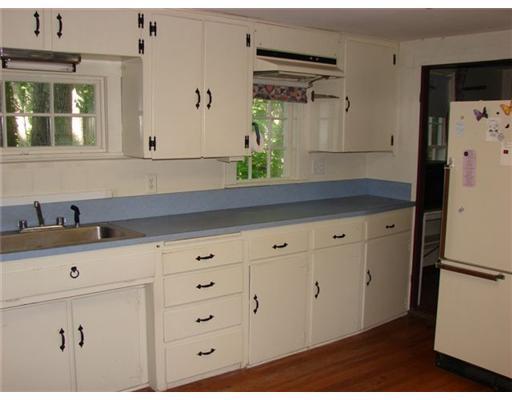 428 Fosters Point Road West Bath, ME 04530 - Photo 7 of 18 Kitchen.