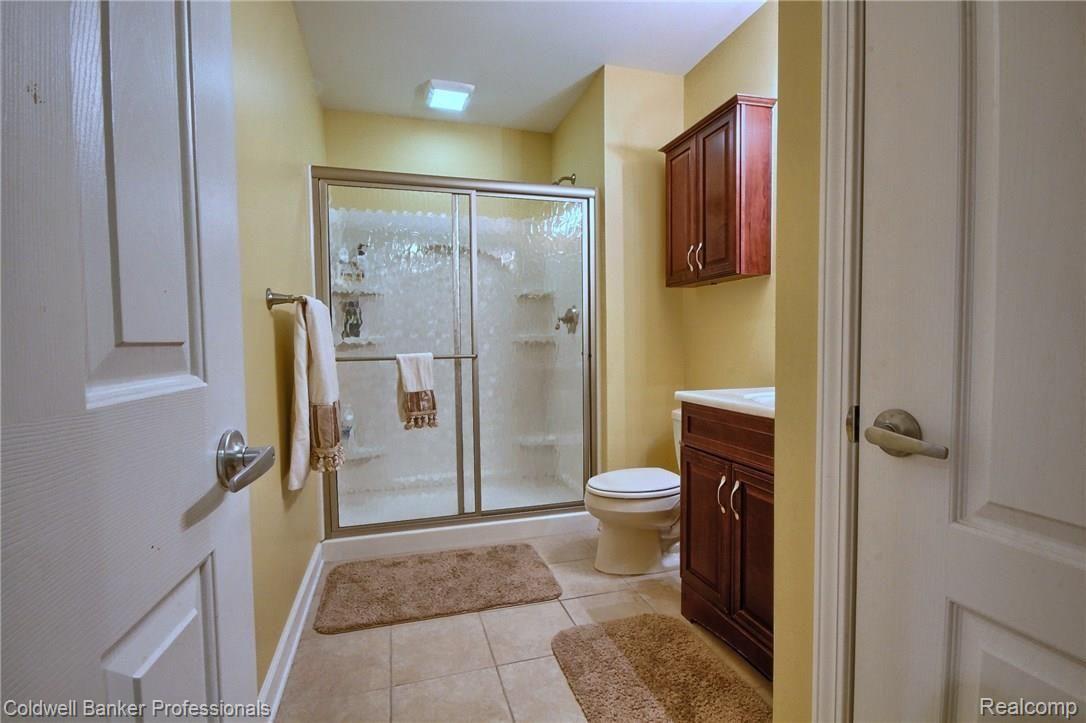 1925 Trinity Road Canton, MI 48187 - Photo 35 of 36 Lower Level Full Bath