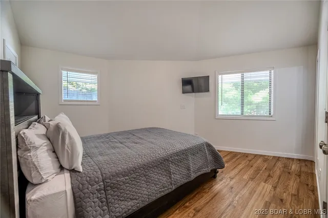 $835,000 | 172 Kansas City Way, Sunrise Beach, MO 65079