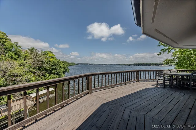 $835,000 | 172 Kansas City Way, Sunrise Beach, MO 65079