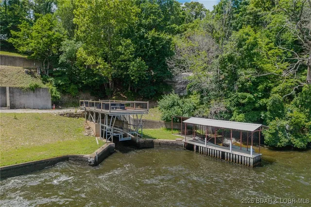 $835,000 | 172 Kansas City Way, Sunrise Beach, MO 65079