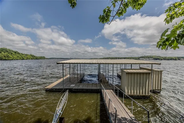 $835,000 | 172 Kansas City Way, Sunrise Beach, MO 65079