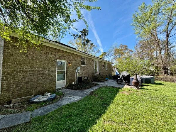 $220,000 | 246 Columbia Drive, Ladson, SC 29456