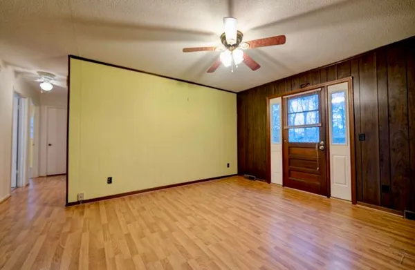 $220,000 | 246 Columbia Drive, Ladson, SC 29456