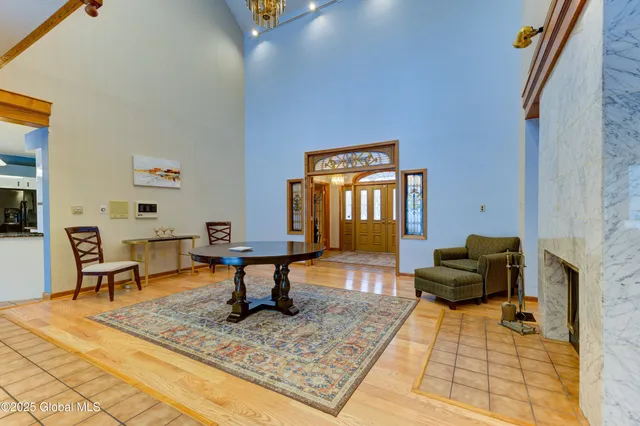 $925,000 | 9 University Place, Amsterdam, NY 12010