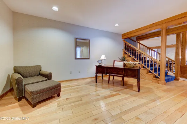 $925,000 | 9 University Place, Amsterdam, NY 12010