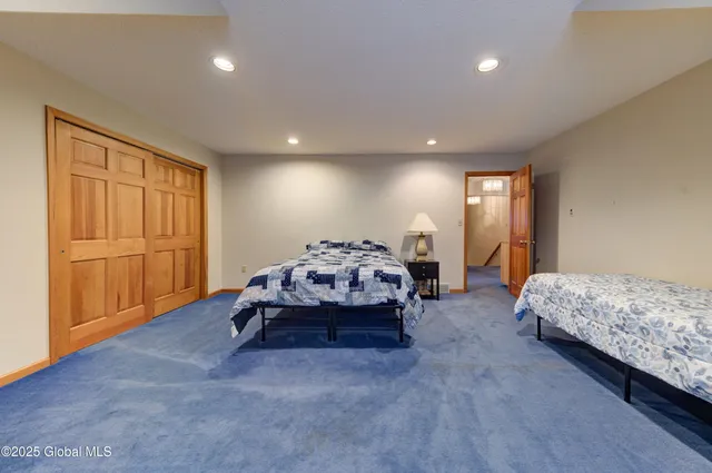 $925,000 | 9 University Place, Amsterdam, NY 12010