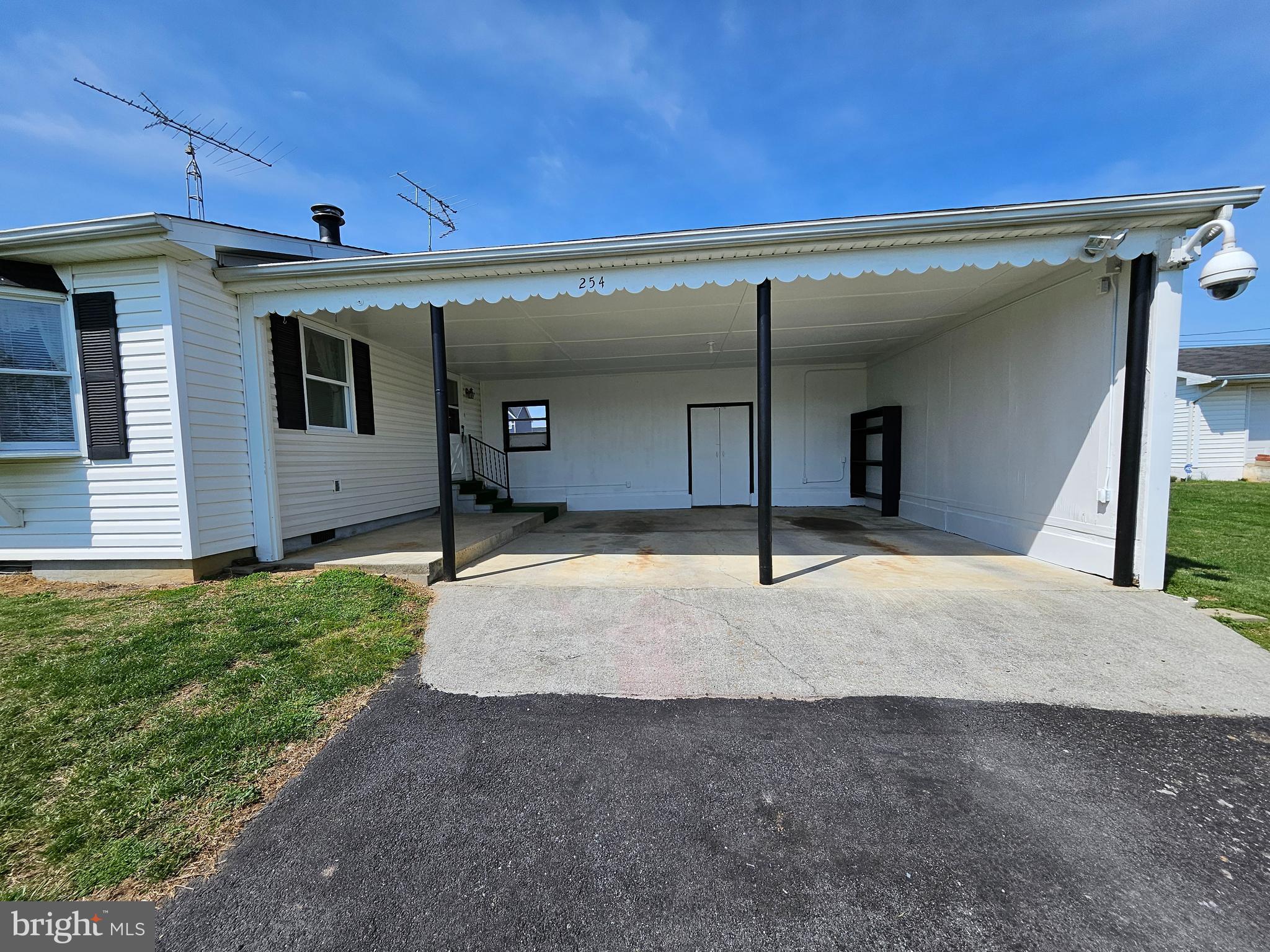 254 Jefferson Terrace Road Charles Town, WV 25414 - Photo 3 of 44