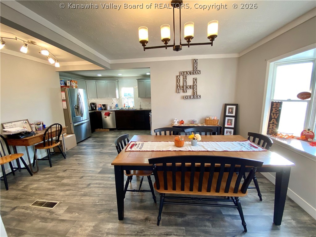 110 English Road Point Pleasant, WV 25550 - Photo 8 of 27 Gallery Image 8