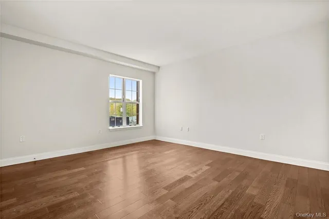 $4,500 | 10 Byron Place, Unit 219, Larchmont, NY 10538