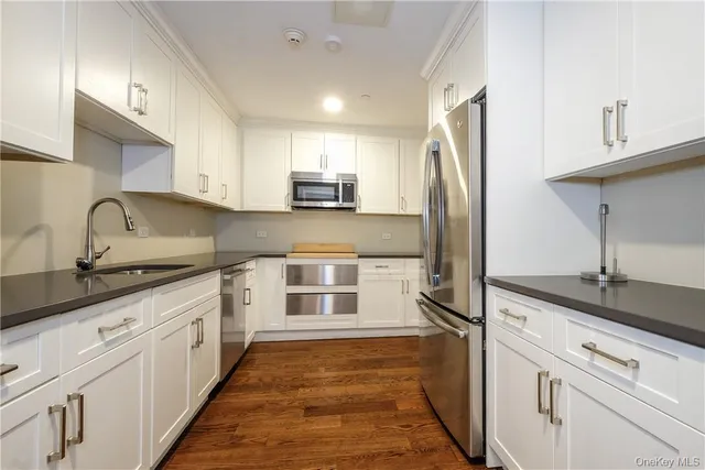 $4,500 | 10 Byron Place, Unit 219, Larchmont, NY 10538