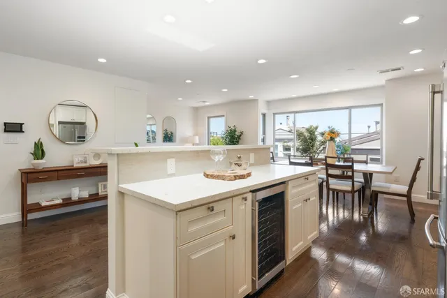 $1,045,000 | 104 Bache Street, Unit A, San Francisco, CA 94110