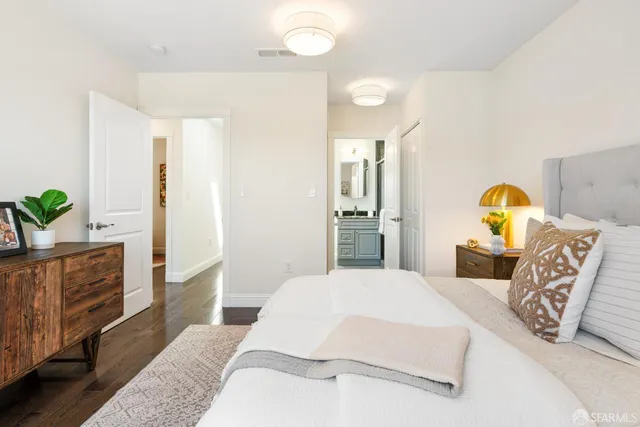$1,045,000 | 104 Bache Street, Unit A, San Francisco, CA 94110