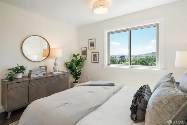 $1,045,000 | 104 Bache Street, Unit A, San Francisco, CA 94110