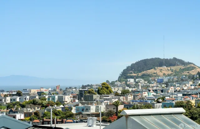 $1,045,000 | 104 Bache Street, Unit A, San Francisco, CA 94110