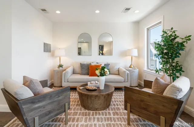 $1,045,000 | 104 Bache Street, Unit A, San Francisco, CA 94110