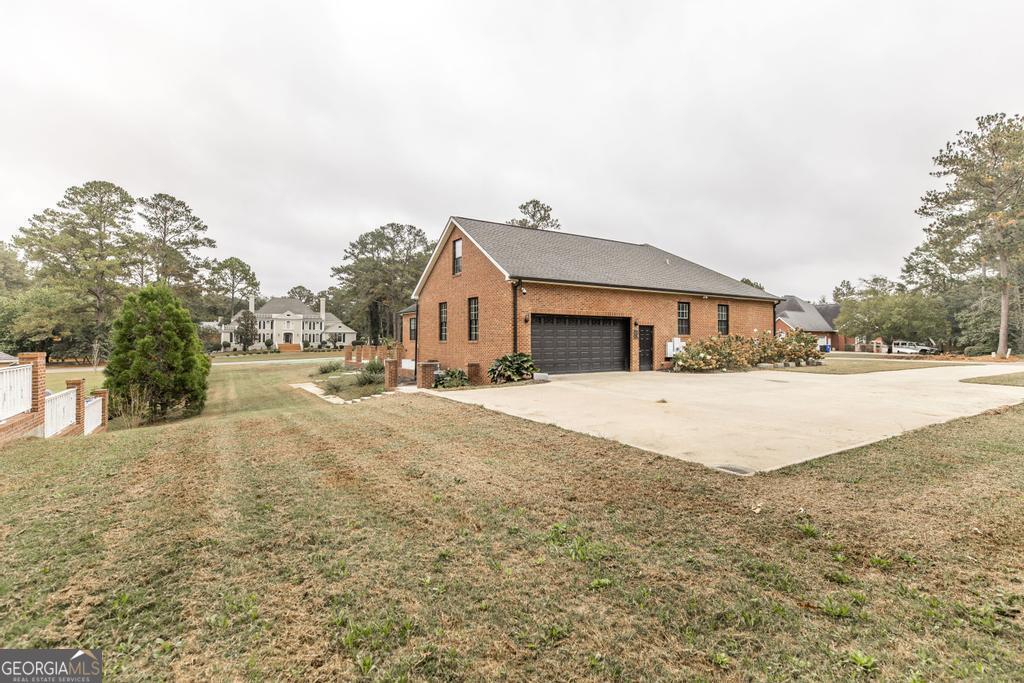 100 Parks Ridge Road Dublin, GA 31021 - Photo 15 of 54