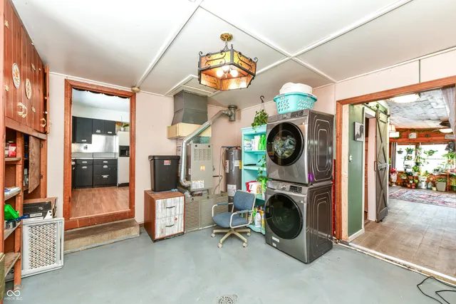 $280,000 | 121 East Church Street, Fortville, IN 46040