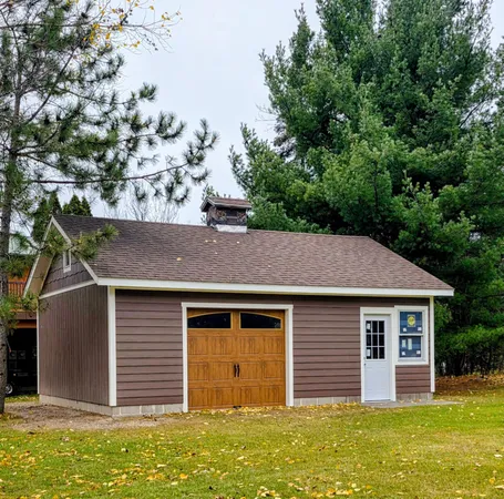 $325,000 | 40749 County Road 612, Nashwauk, MN 55769