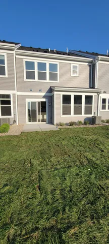 $377,990 | 10385 Glacier Lane North, Maple Grove, MN 55369