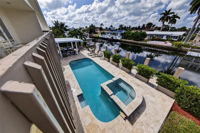 $2,495,000 | 3851 Northeast 26th Avenue, Lighthouse Point, FL 33064