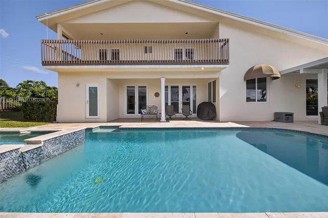 $2,495,000 | 3851 Northeast 26th Avenue, Lighthouse Point, FL 33064