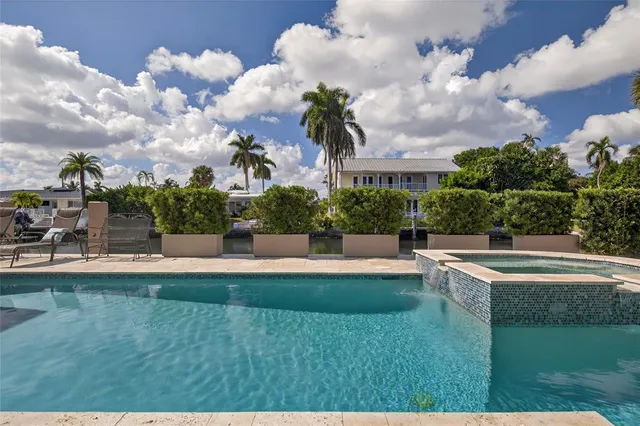 $2,495,000 | 3851 Northeast 26th Avenue, Lighthouse Point, FL 33064