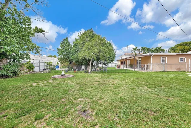 $599,999 | 26 East 45th Street, Hialeah, FL 33013