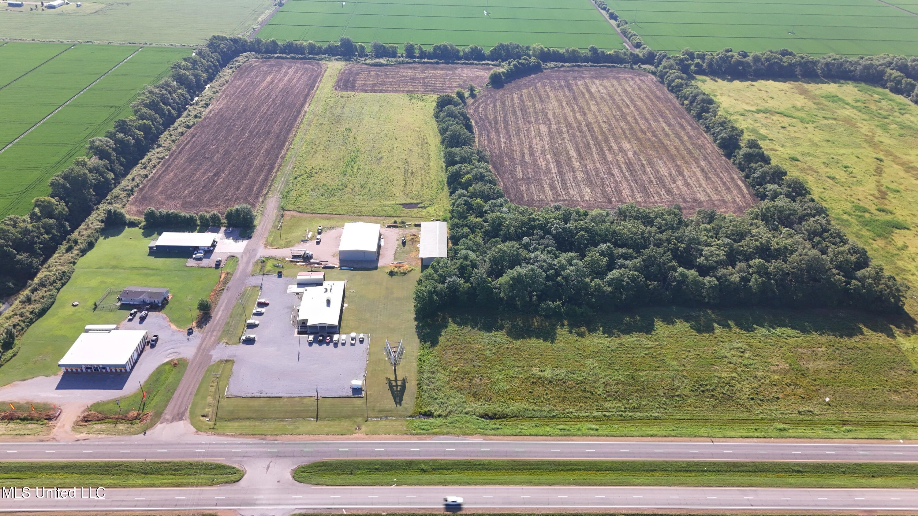 Lucas Road Cleveland, MS 38732 - Photo 17 of 22 DJI_20250702091832_0833_D