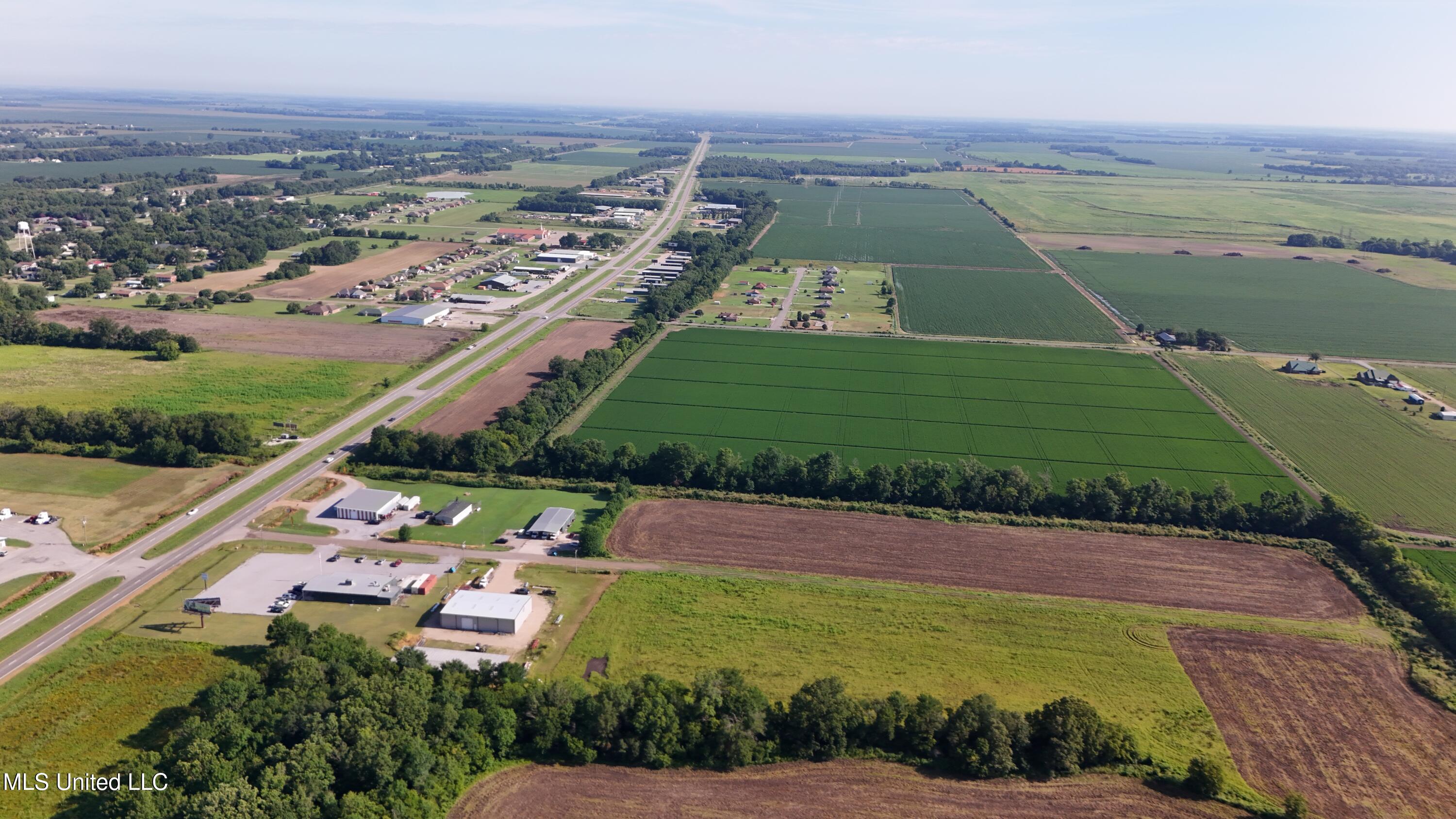 Lucas Road Cleveland, MS 38732 - Photo 2 of 22 DJI_20250702091912_0835_D