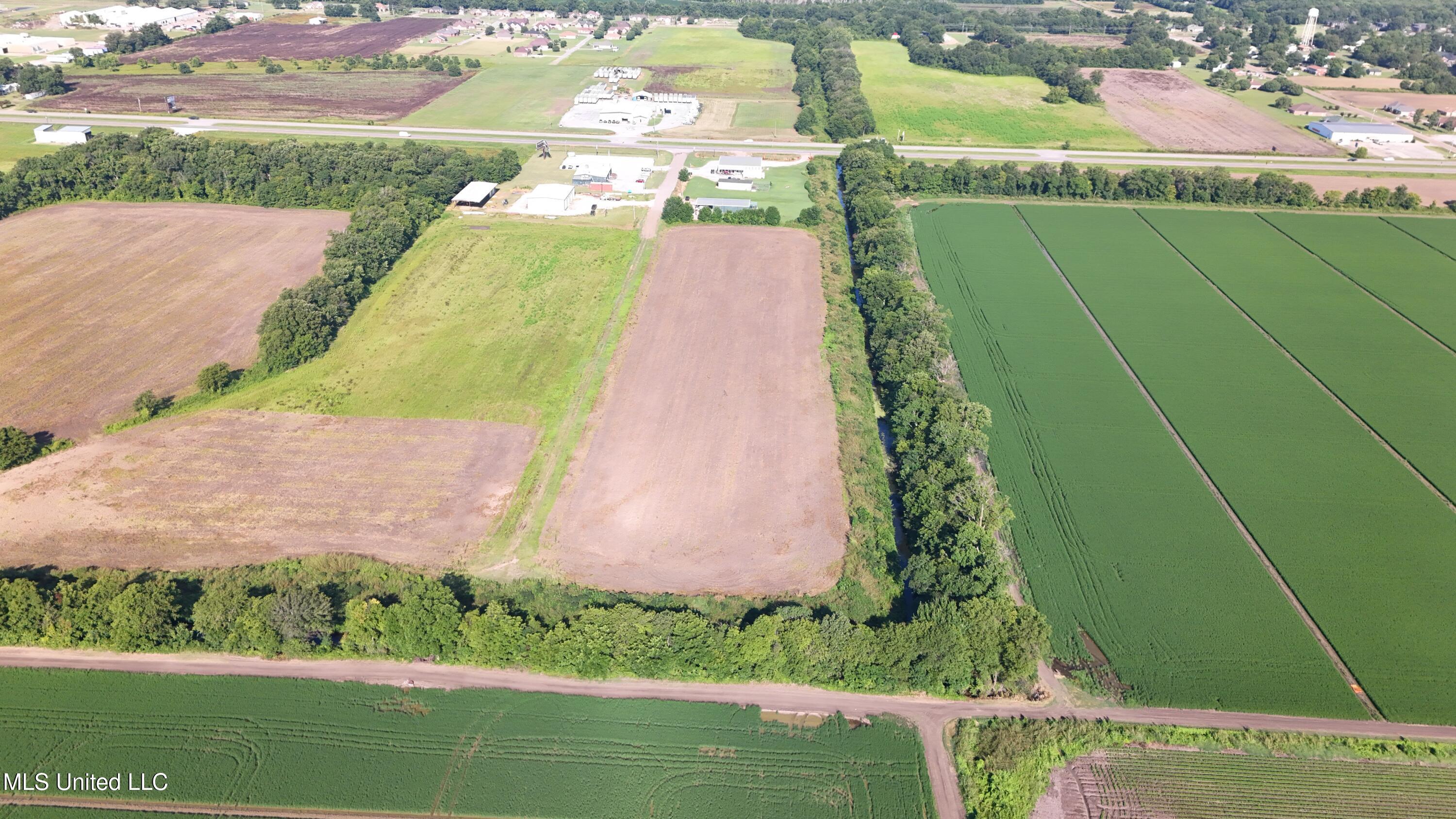 Lucas Road Cleveland, MS 38732 - Photo 9 of 22 DJI_20250702091540_0824_D