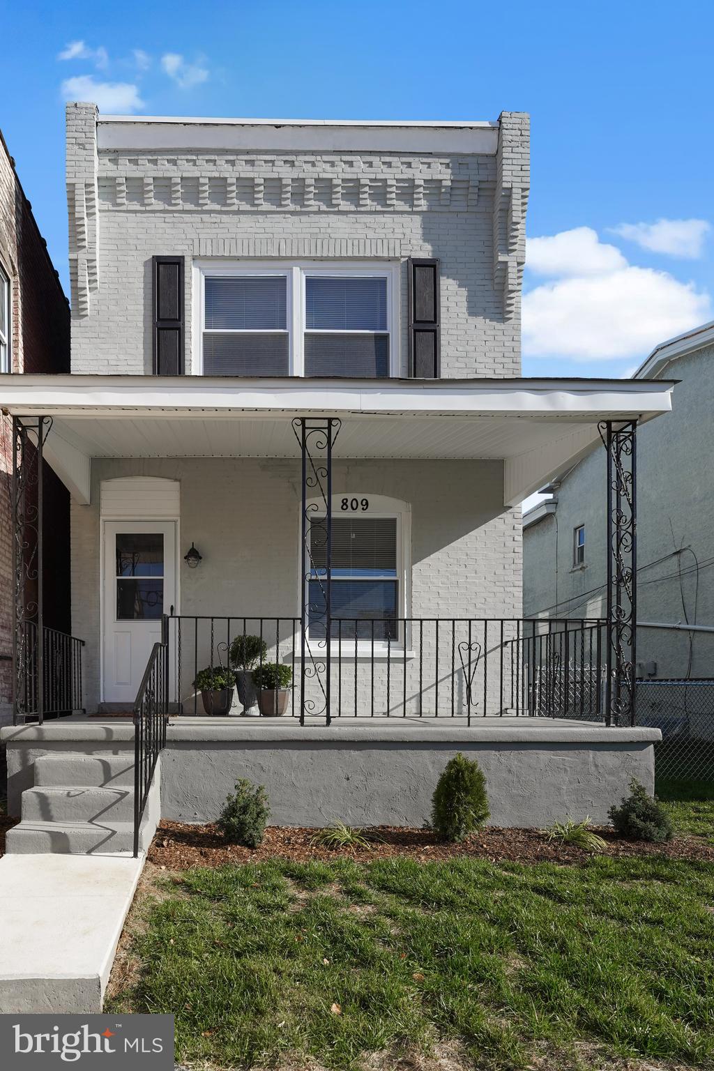 809 Market Street Marcus Hook, PA 19061 - Photo 3 of 35