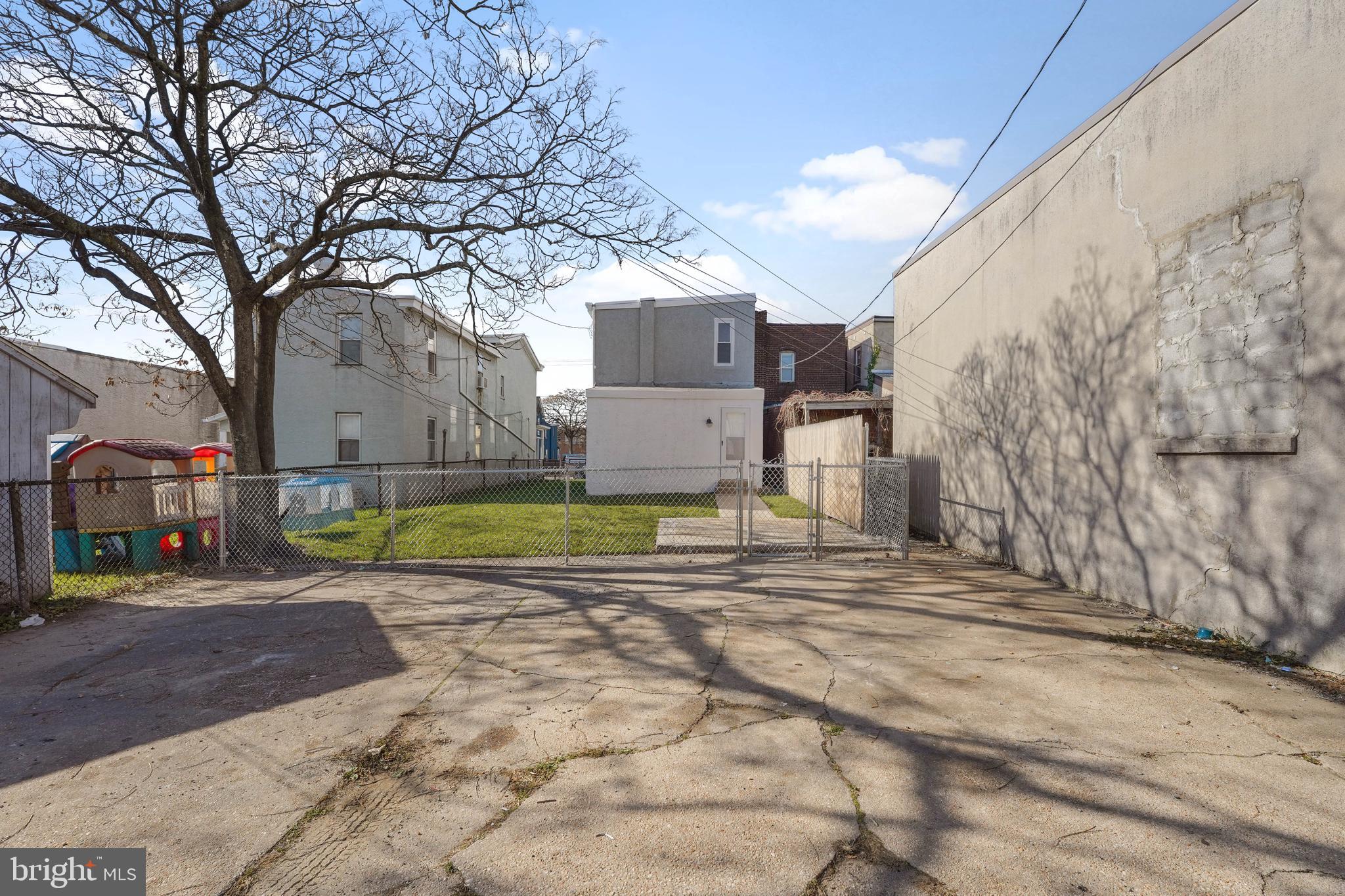 809 Market Street Marcus Hook, PA 19061 - Photo 33 of 35