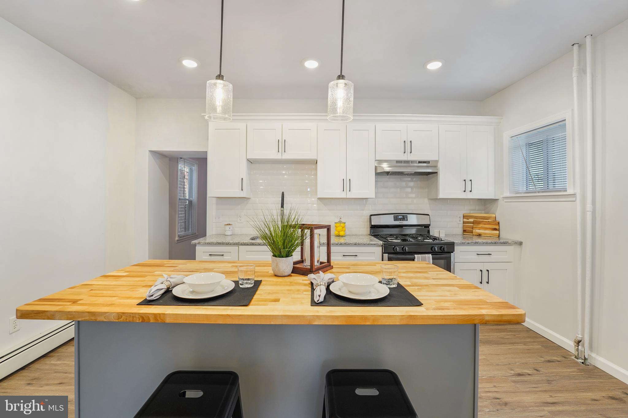809 Market Street Marcus Hook, PA 19061 - Photo 8 of 35