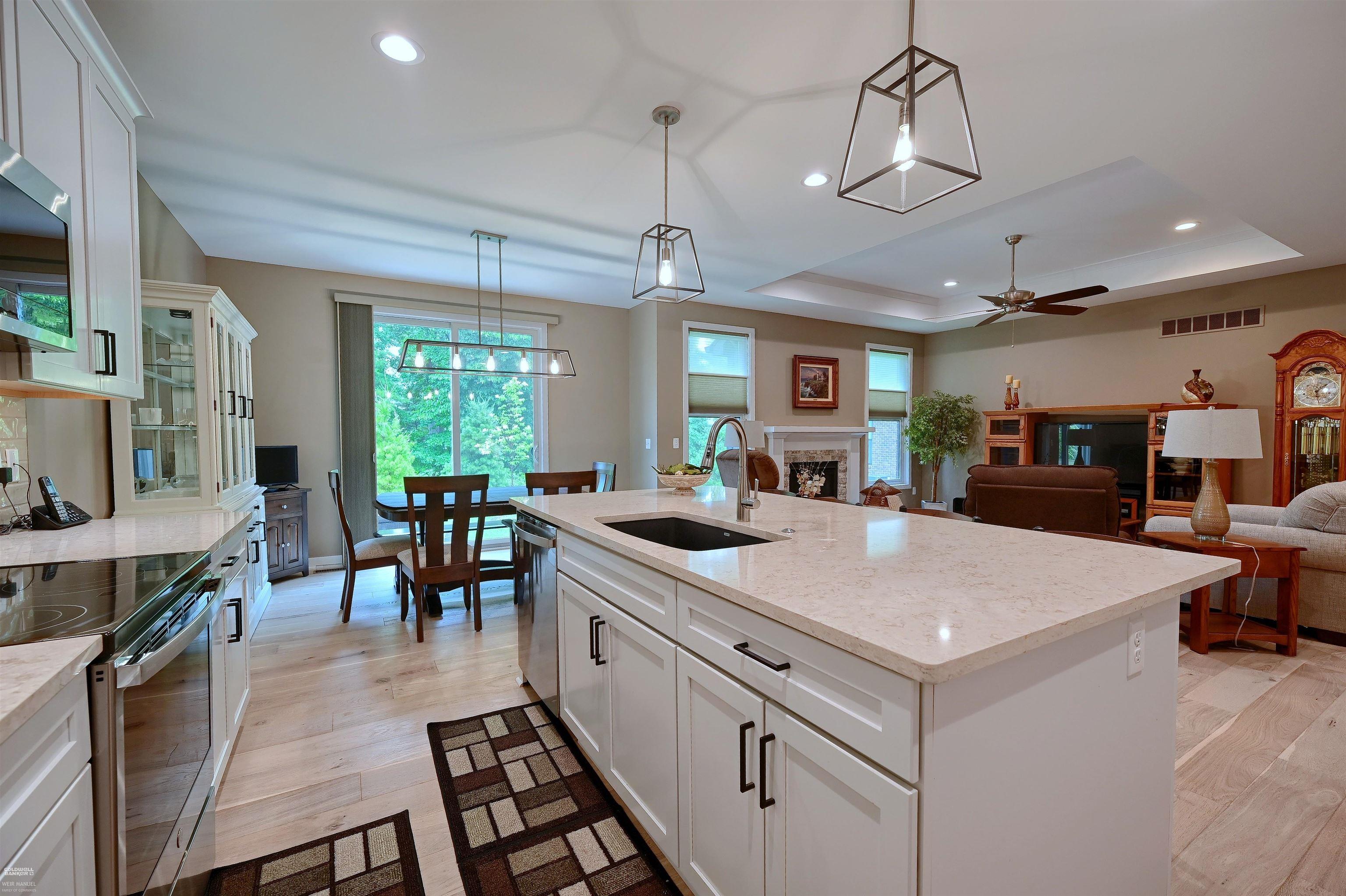 1021 Crestwyk Lane, Unit 7 Rochester Hills, MI 48307 - Photo 9 of 44