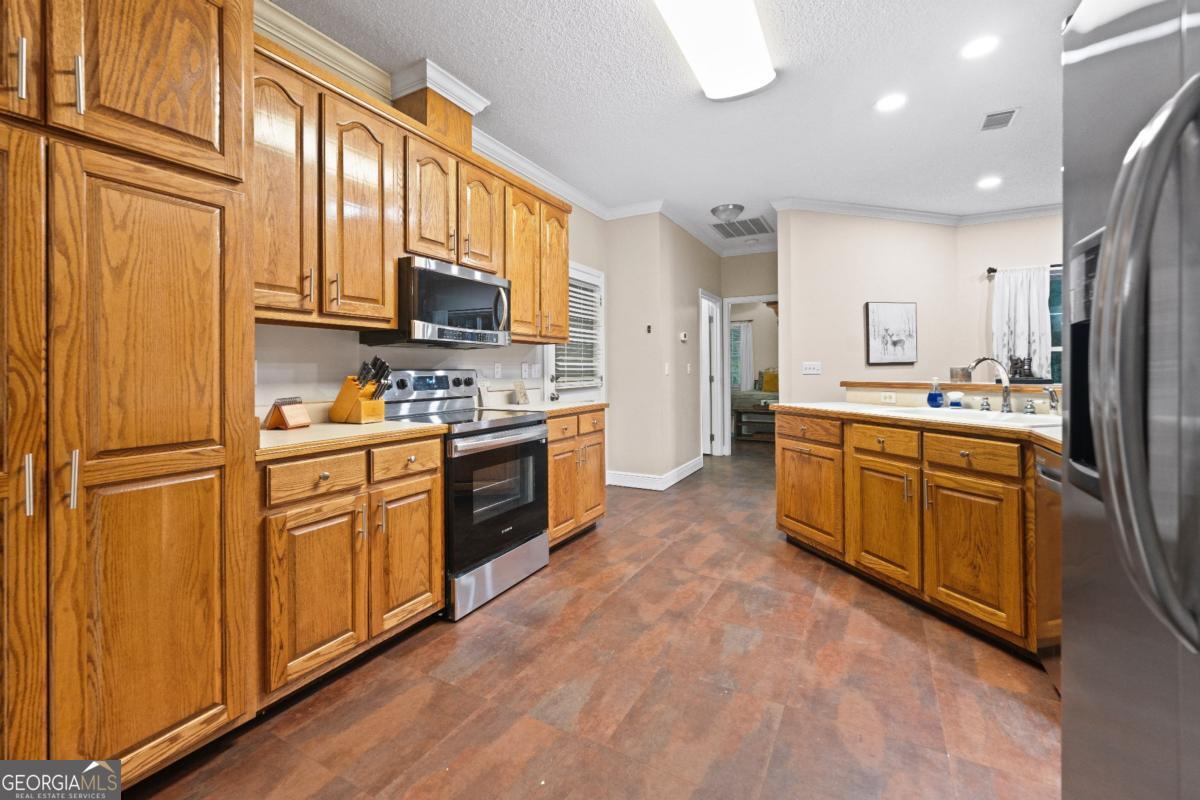 2784 Autumn Ridge Lane Waycross, GA 31501 - Photo 14 of 27