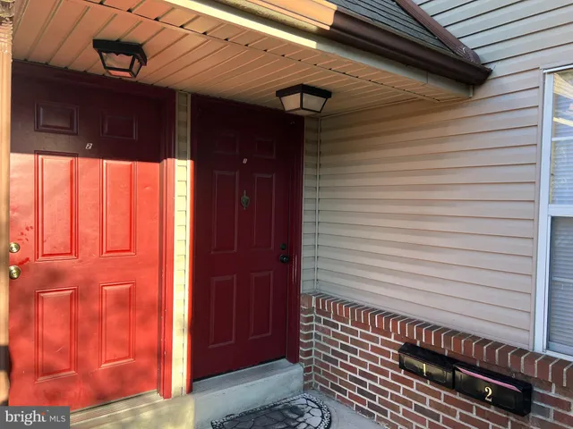 $1,800 | 83 West Laurel Avenue, Cheltenham, PA 19012